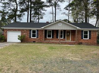 7136 Fillyaw Rd, Fayetteville, NC 28303