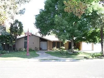 2712 W Mesa Ave photo 1