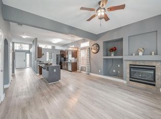 9065 Robbins Rd, Sacramento, CA 95829