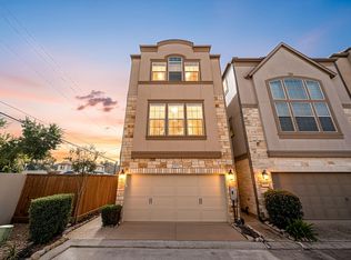 6703 Highclere Manor Ln, Houston, TX 77055