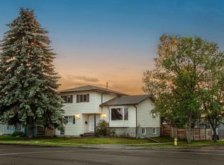 17828 91st St NW, Edmonton, AB T5Z2L1