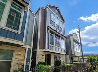 726 N Shepherd Dr, Houston, TX 77007