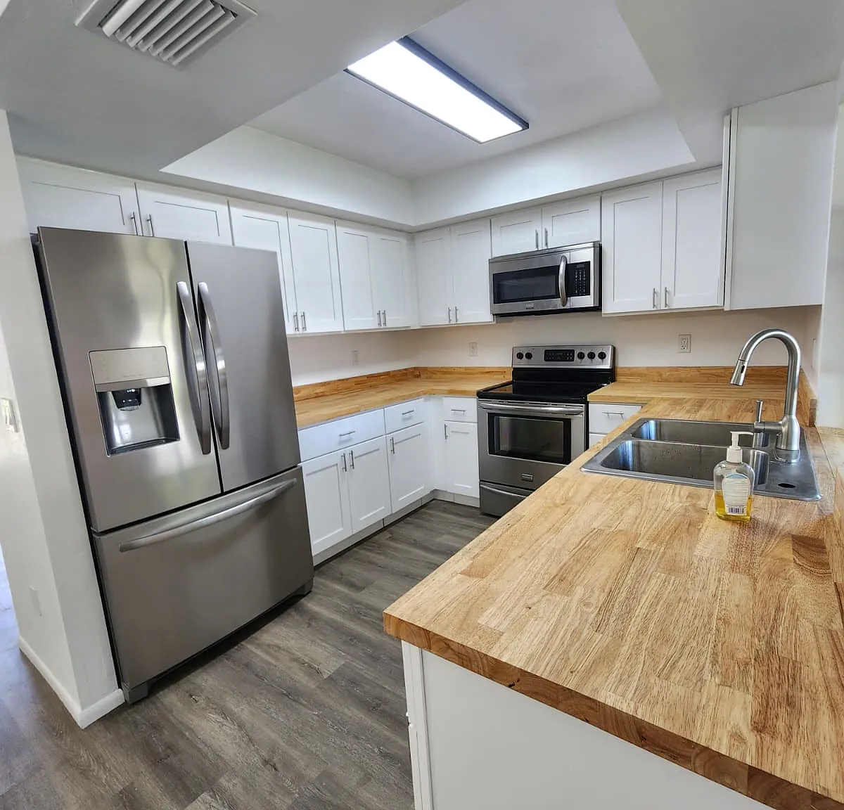 3 bed, 1173 sqft, $1,895 — Photo 2