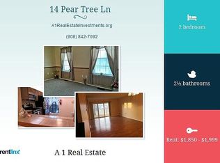 14I Pear Tree Ln, Franklin Park, NJ 08823