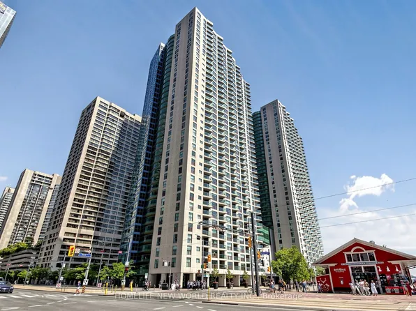 99 Harbour Sq #3512, Toronto, ON M5J 2H2
