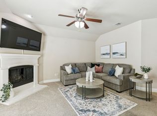 609 Racine Dr, Oak Pt, TX 75068