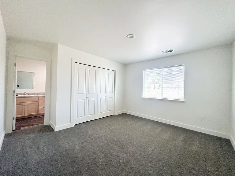 4237 Wyoming St — Photo 13