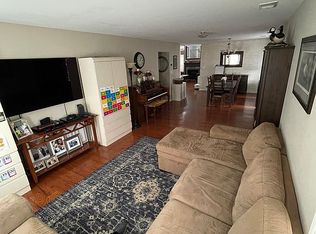 200 Windsong Cir, East Brunswick, NJ 08816