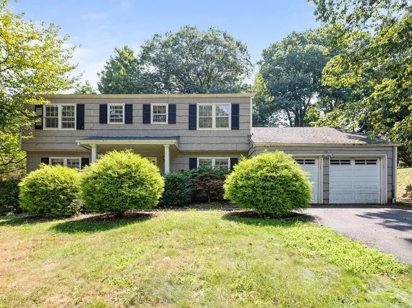 12 Burlington Avenue, Suffern, NY 10901