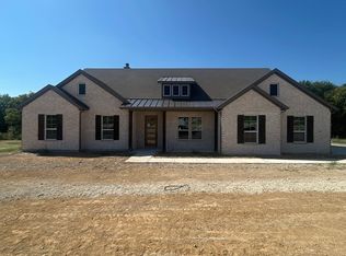 1007 Perrin Ln, Van Alstyne, TX 75495