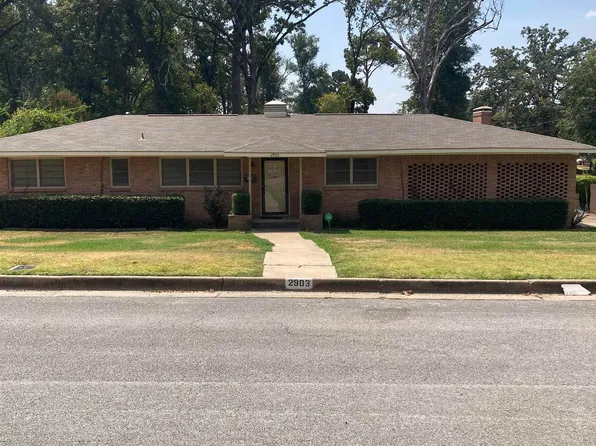 2903 Rollingwood Dr, Tyler, TX 75701