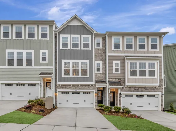 2724 Hunter Woods Dr #628, Apex, NC 27502