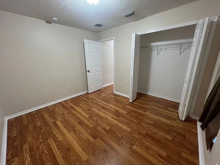 3037 Bonkirk Dr — Photo 11