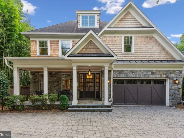 7803 Glenbrook Rd, Bethesda, MD 20814