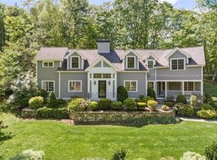 17 Hawthorne Ln, Weston, MA 02493