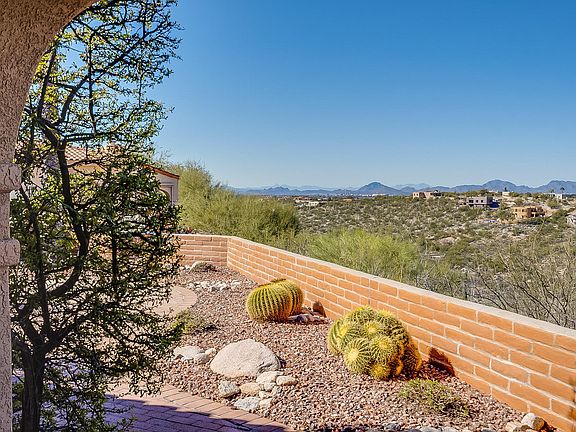 3rd image of 4401 N Camino De Carrillo
