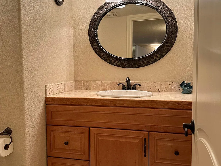 4772 Valley Oak Dr — Photo 35