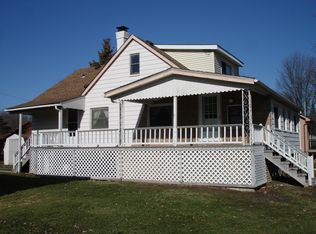 32621 Sutton Rd, Chesterfield, MI 48047