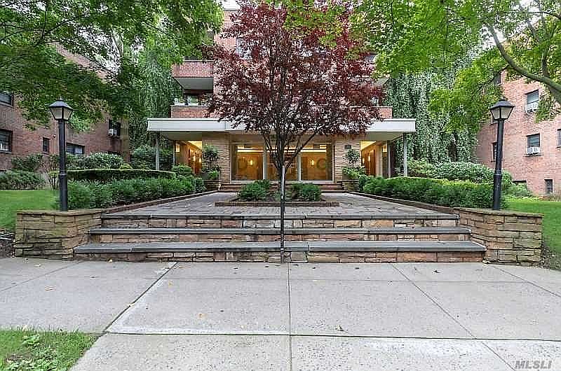 1st image of 30 Grace Ave APT 1C