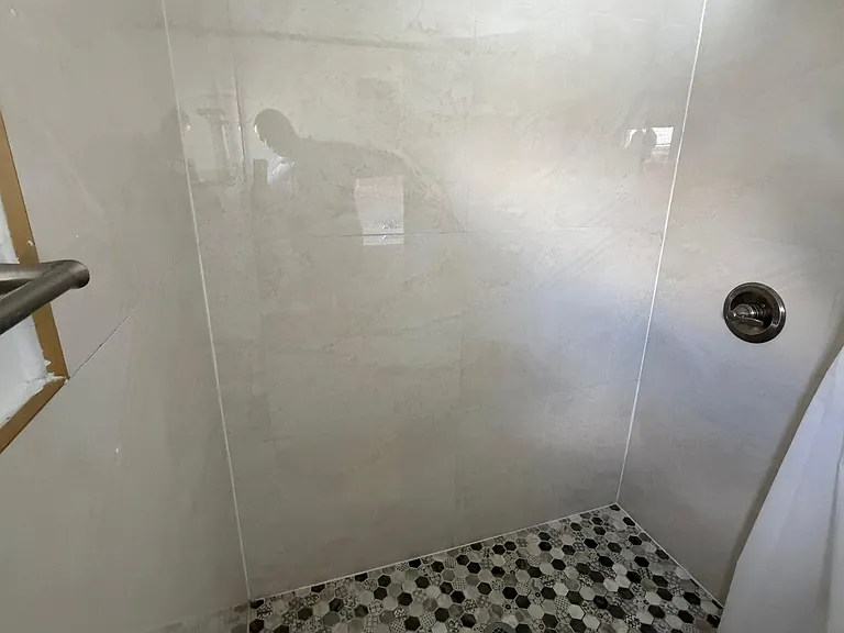 237 E Passaic Ave #2A — Photo 3
