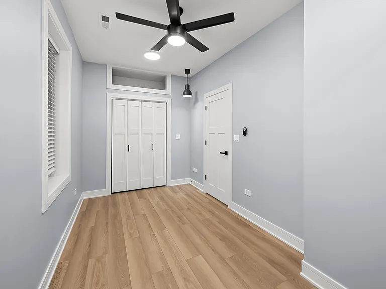 2258 W Coulter St #GF — Photo 10