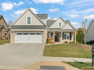 1625 Wisteria Dr, Winston Salem, NC 27106