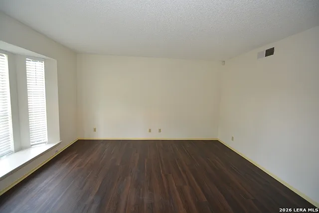 602 Briar Oak St — Photo 3