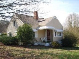 113 Rocky Ln, Kingsport, TN 37660