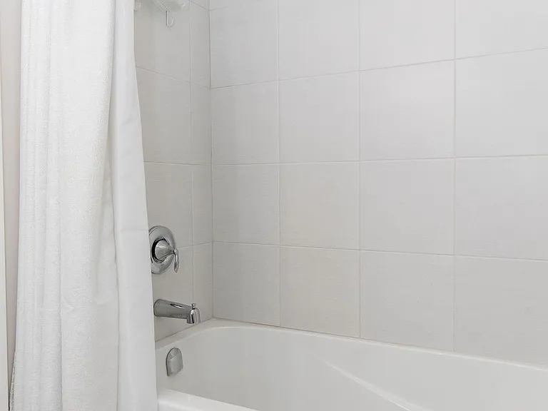 116 Sycamore St — Photo 29