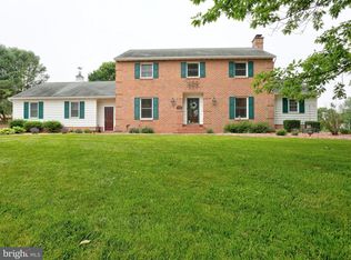 501 Randolph Dr, Lititz, PA 17543