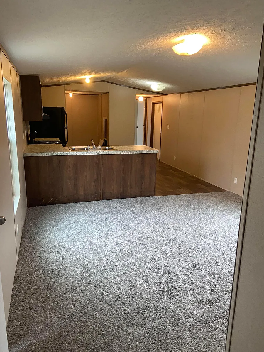 Building Photo - 6909 Lamplite Cir