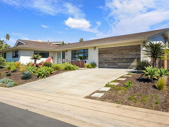2nd image of 8865 Robin Hood Ln