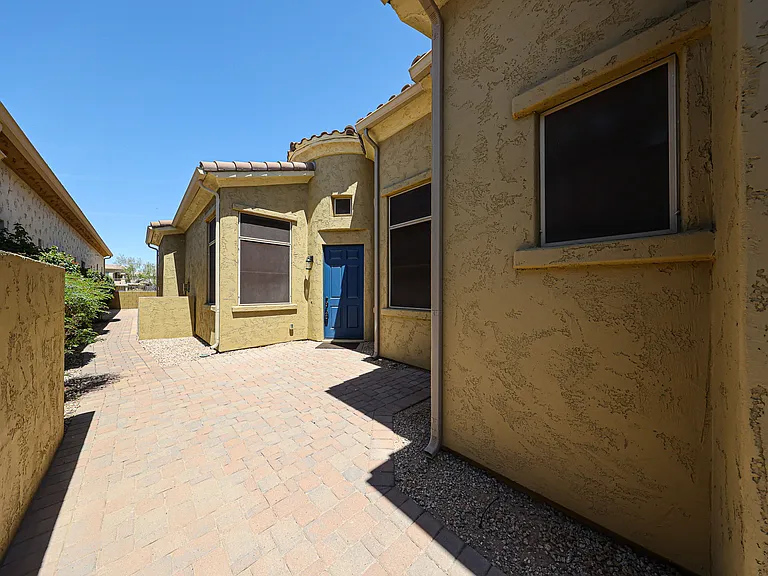 14214 W Harvard St — Photo 5