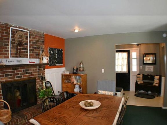 3rd image of 2463 N Smith St