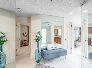 15209 Sunwood Blvd APT B23, Tukwila, WA
