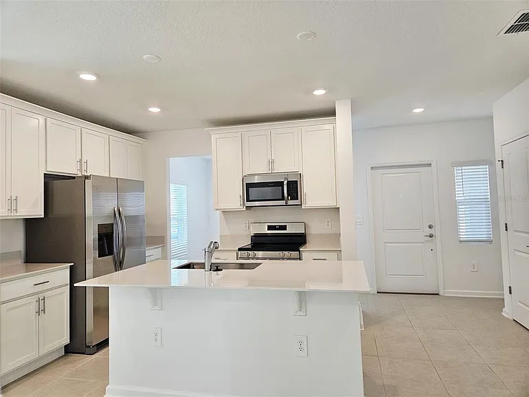 6072 Zen Way — Photo 4