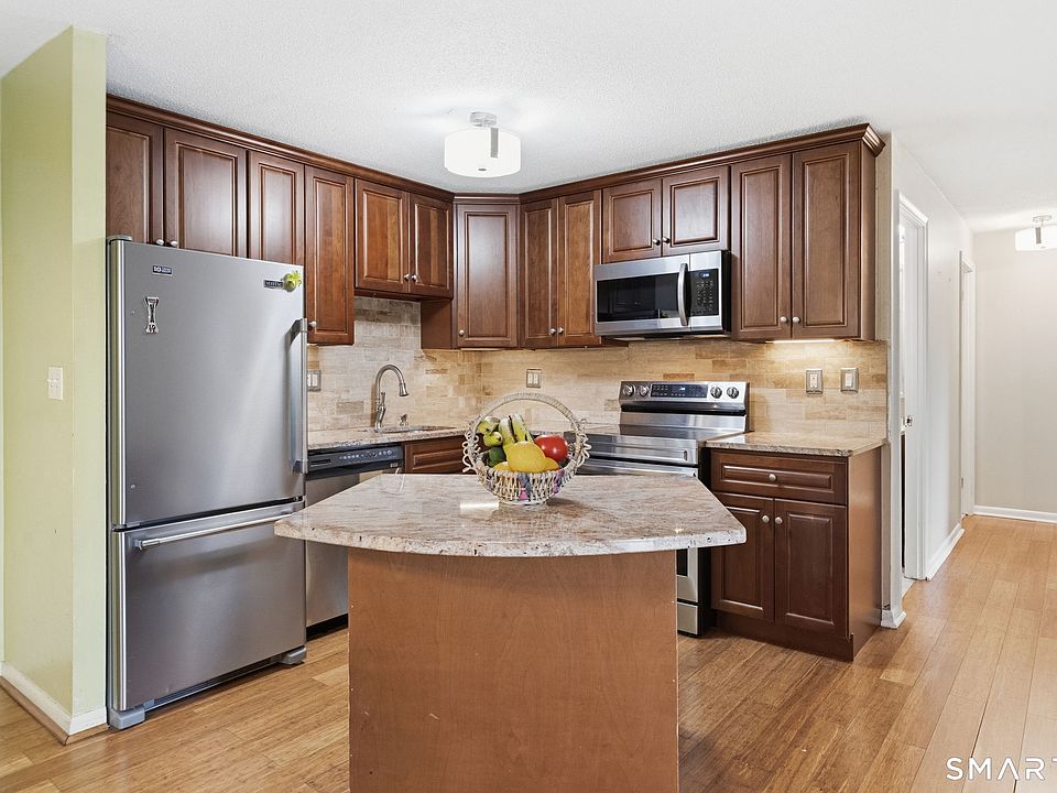 1st image of 2218 Harbor View Drive #2218