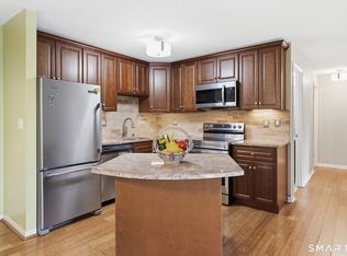 2218 Harbor View Dr #2218, Rocky Hill, CT 06067