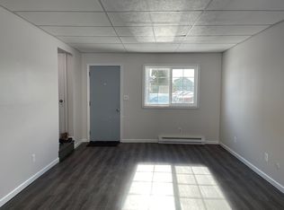 2016 Longyear Ave APT 3, Marquette, MI 49855