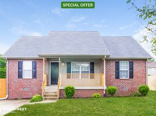 728 Stone Hedge Dr, Old Hickory, TN 37138