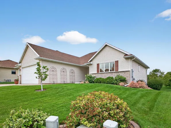 3479 Hart Ln SW, Rochester, MN 55902