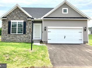 15 Egret Ct #B18, Gettysburg, PA 17325