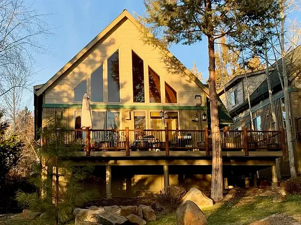 4758 Harrier Dr, Klamath Falls, OR 97601