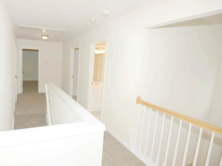 Upstairs hallway view 3