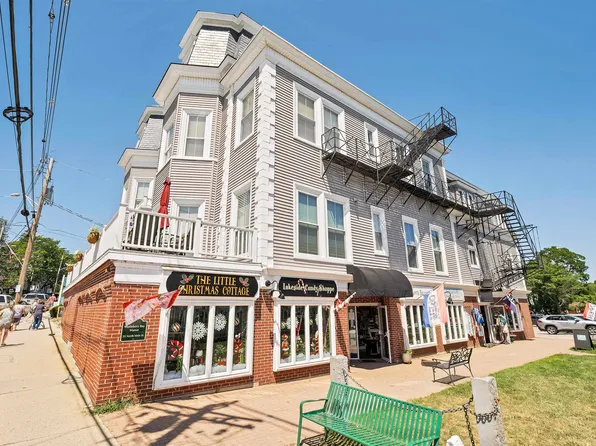 25 N Main Street #2, Wolfeboro, NH 03894
