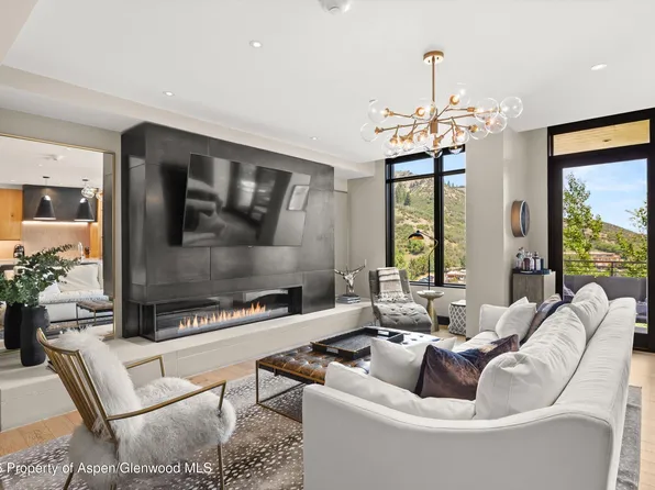 77 Wood Rd #303, Snowmass Village, CO 81615