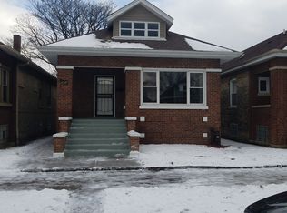 8247 S Elizabeth St, Chicago, IL 60620
