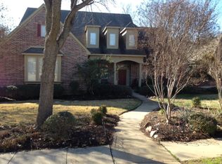 2309 Brookcrest Ln, Grapevine, TX 76051