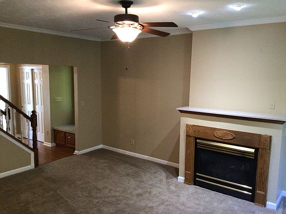 4th image of 15 Southard Ln
