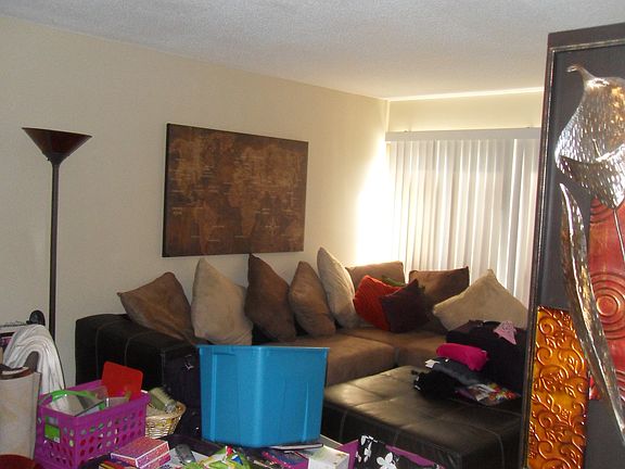 3rd image of 2801 Girard Ave S APT 305